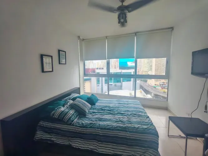 Apartamento mobiliado com 2 quartos no Grand Bay Tower, Avenida Balboa — 2