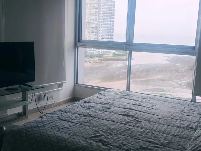 Apartamento mobiliado com 2 quartos no Grand Bay Tower, Avenida Balboa — 5
