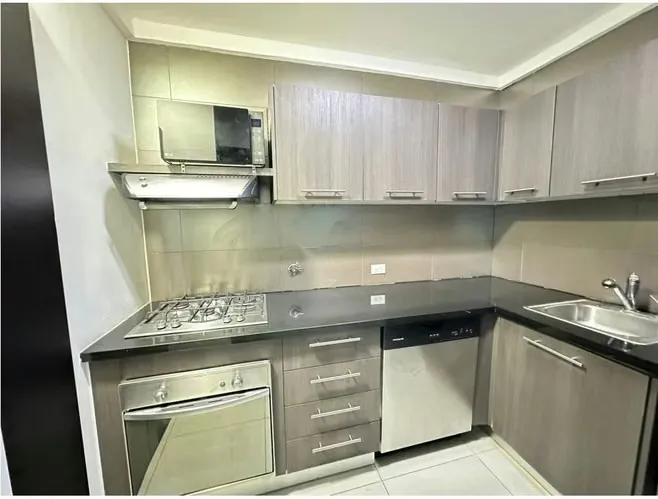 Apartamento mobiliado 2 quartos no Yacht Club Tower — 5