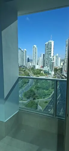 Apartamento moderno en Bayfront Tower, Avenida Balboa, 1 recámara — 5