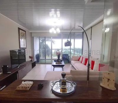 149 m² apartment on avenida balboa with 2 bedrooms, 2 bathrooms, and 1 parking space. located in ph