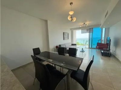 Studio meublé au ph h2o, avenida balboa, avec vue sur la mer. comprend une salle de bain sociale, u