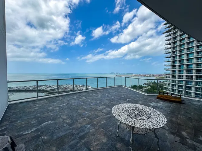 Apartamento de lujo 2 recámaras en PH Sky, Avenida Balboa — 2