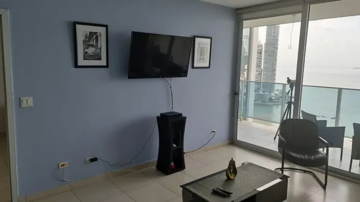 2-Bedroom Apartment in Waters on the Bay, Avenida Balboa — 3