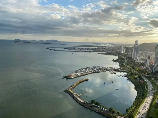 Apartamento 1 recámara en Yoo, Avenida Balboa, Panamá — 4