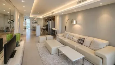 Apartamento amueblado de 178 m² en avenida balboa con vista al mar, 3 recámaras, 2 baños y balcó