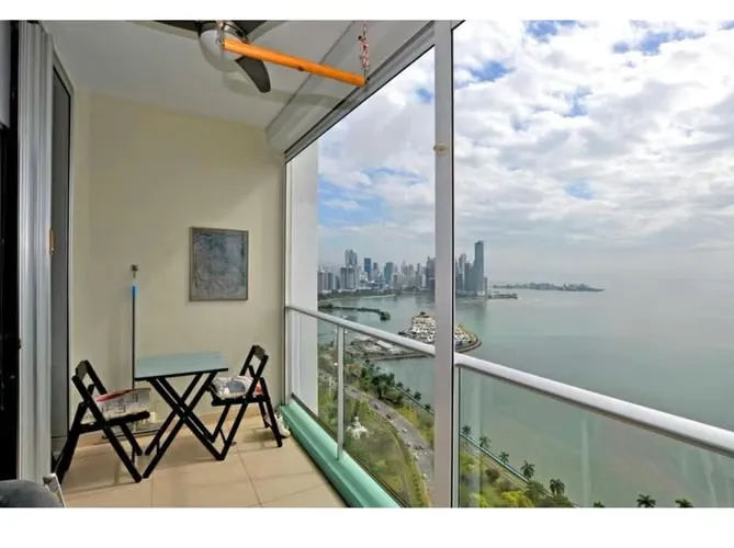 Apartamento amoblado 1 recámara en PH Destiny, Avenida Balboa — 2