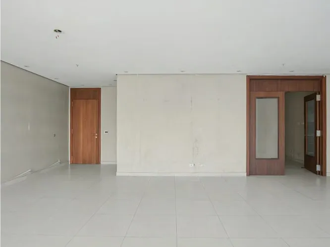 2-Zimmer-Wohnung in Element Tower, Avenida Balboa — 4