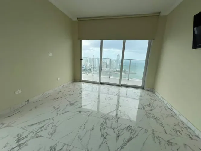 Apartamento de 3 quartos no White Tower, Avenida Balboa — 5