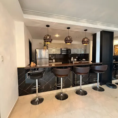 Apartamento Mobiliado com 2 Quartos em Villa del Mar, Avenida Balboa — 2