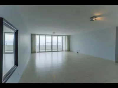 Apartamento de 271 m² en waters on the bay, avenida balboa, con 2 recámaras, 3 baños, balcón con