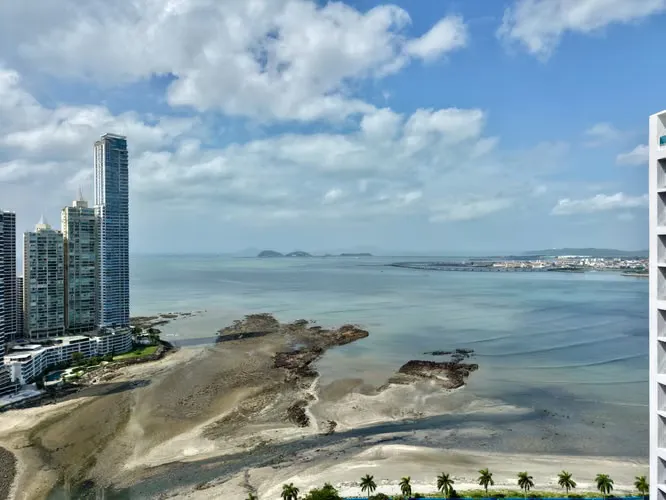 Apartamento 1 recámara en Grand Bay Tower, Avenida Balboa — 3
