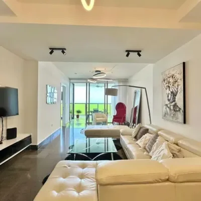 Furnished apartment of 168 m² in yoo and arts, avenida balboa, with 2 bedrooms, 2 bathrooms, and a 