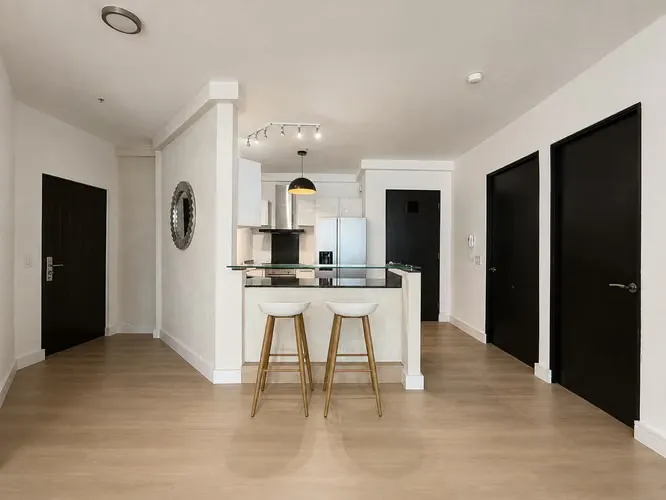 Apartamento de 2 Quartos no PH Destiny, Avenida Balboa — 3