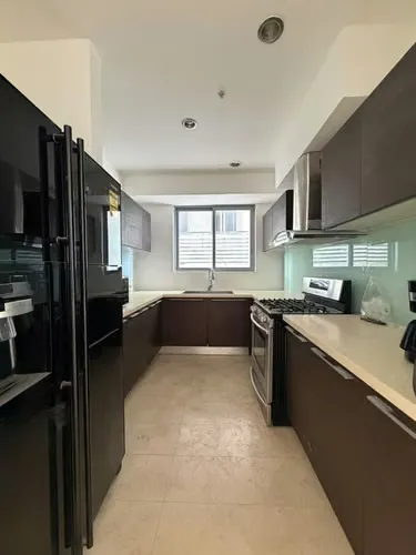 Apartamento 2 recámaras en edificio Yoo Panamá, Avenida Balboa — 4