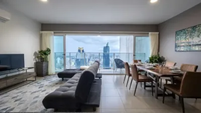 Apartamento mobiliado de 1 quarto e 2 banheiros na avenida balboa, com 2 vagas de estacionamento e �