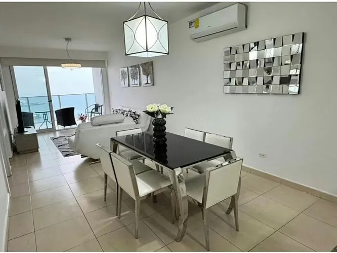 Apartamento mobiliado com 2 quartos no White Tower, Avenida Balboa — 4