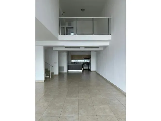 Apartamento 3 recámaras en H2O Avenida Balboa, Panamá — 3