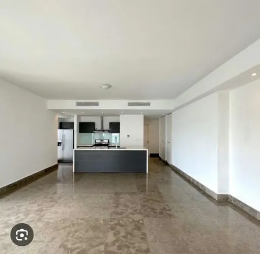 Apartamento 2 recámaras en edificio Yoo, Avenida Balboa — 2