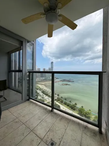 Möblierte 2-Zimmer-Wohnung in Yoo Panamá — 3