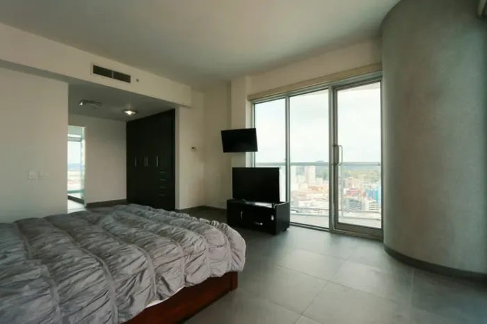 Apartamento 1 recámara en Yacht Club, Avenida Balboa — 5