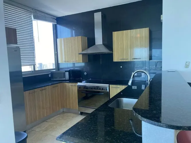 Apartamento de 3 quartos no PH Sky, Avenida Balboa — 4