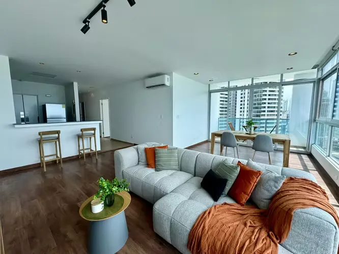 Apartamento amoblado 1 recámara en Bayfront Tower, Av. Balboa — 2
