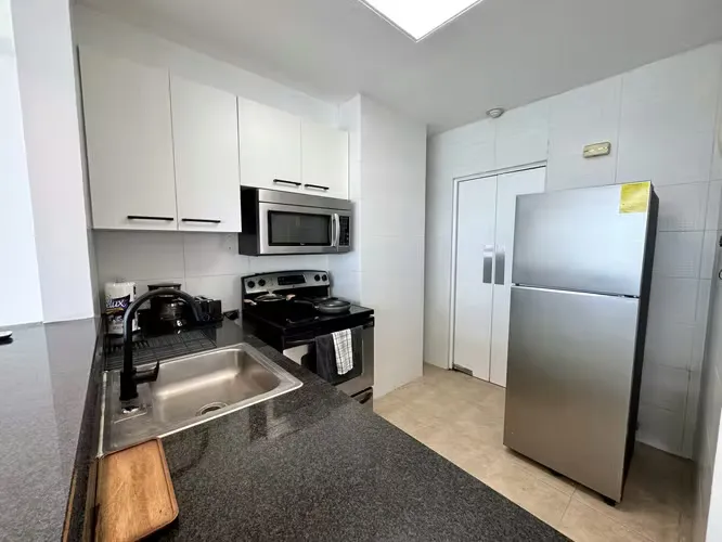 Apartamento amoblado 1 recámara en Bayfront Tower, Av. Balboa — 5