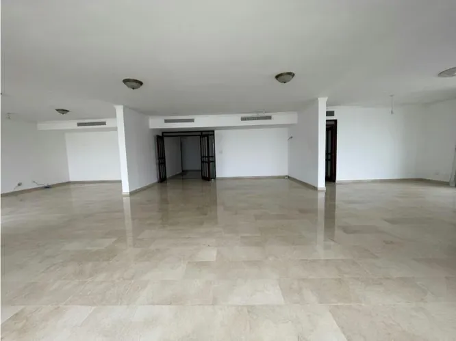 Apartamento mobiliado com 3 quartos em Torres Miramar, Panamá — 2