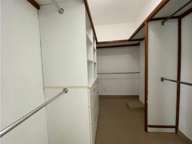 Apartamento mobiliado com 3 quartos em Torres Miramar, Panamá — 5