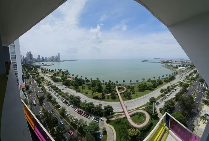 Apartamento 2 recámaras en Element Tower, Avenida Balboa — 3