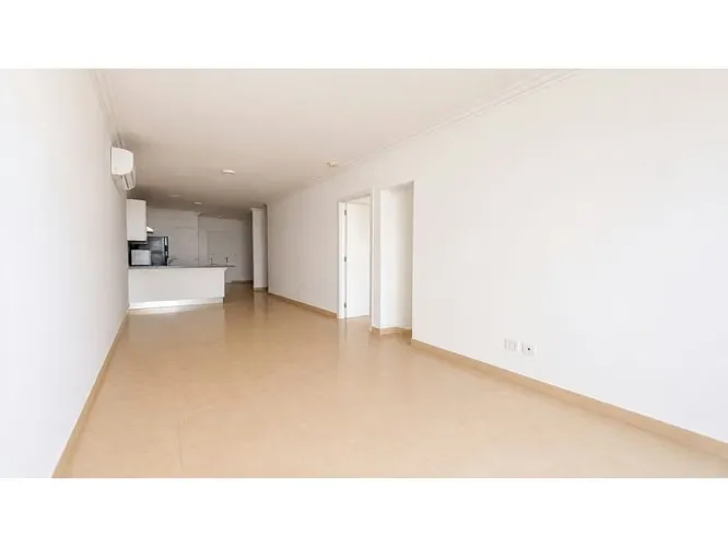 Apartamento de 2 quartos no White Tower, Avenida Balboa — 2