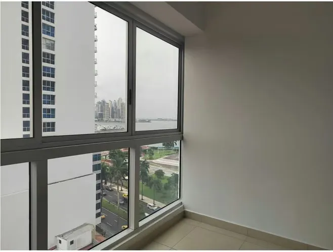 2-Zimmer-Wohnung in Rivage, Avenida Balboa — 4
