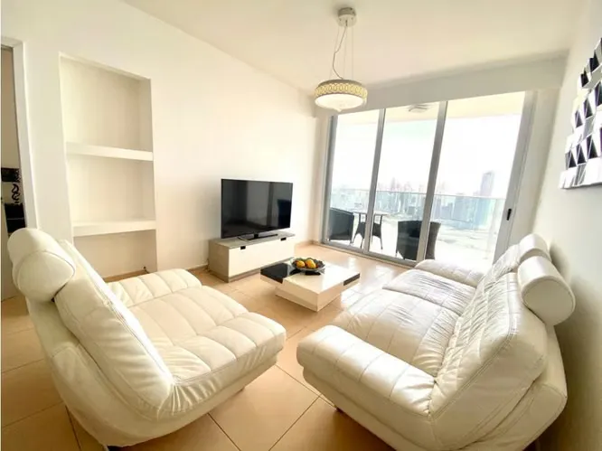 Venta de apartamento en ph white, av. balboa — 2