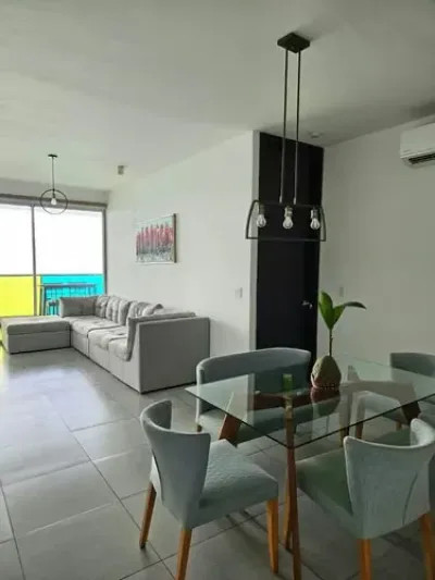 Apartamento de 105 m² en ph element, avenida balboa, con 2 recámaras, 2 baños, 1 estacionamiento 