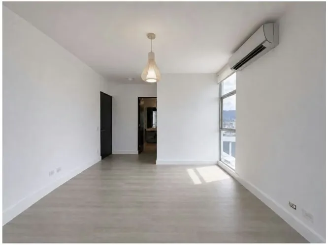 Apartamento con vista al mar en ph destiny, avenida balboa — 4