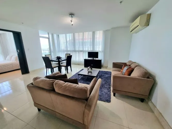 Apartamento en avenida balboa · 125 m² · vista a la bahía · ph villa del mar — 2