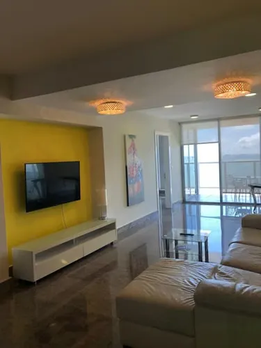 2-Bedroom Apartment in YOO Building, Avenida Balboa — 2