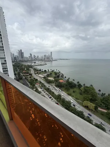 Apartamento mobiliado no Element Tower, Avenida Balboa, 2 quartos — 2