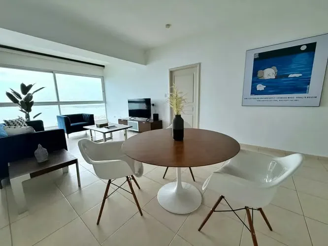 Apartamento 1 recámara en PH Vista del Mar, Avenida Balboa — 2
