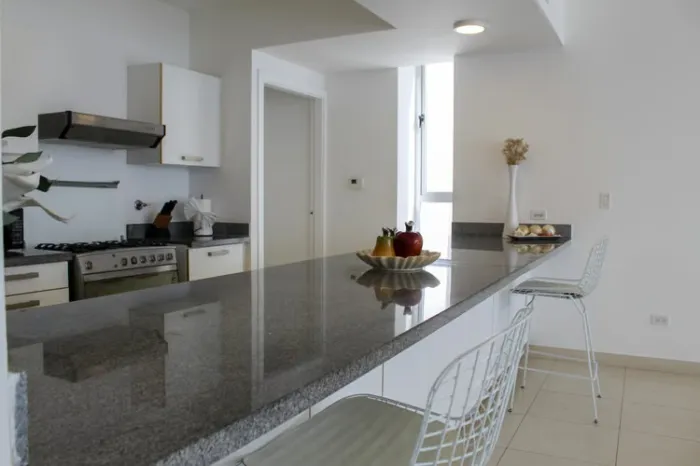 Apartamento amoblado 3 recámaras en Avenida Balboa — 3