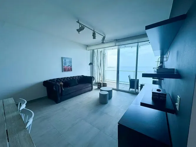 Apartamento mobiliado com 2 quartos no PH Destiny, Avenida Balboa — 2