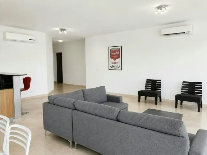 Spacious 3-Bedroom Apartment in PH Sky, Avenida Balboa — 2