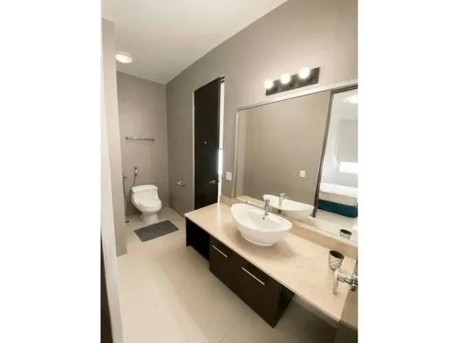 Spacious 3-Bedroom Apartment in PH Sky, Avenida Balboa — 5