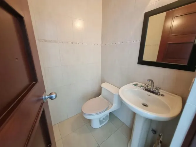Apartamento de 1 Quarto no Grand Bay Tower, Avenida Balboa — 4