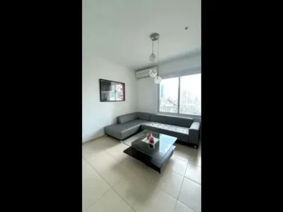 Apartamento de 113 m² en avenida balboa, con 2 habitaciones, 2 baños y 2 estacionamientos. incluye