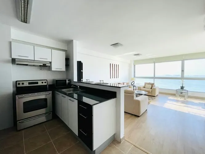 Möblierte 1-Zimmer-Wohnung in Bayfront Tower, Avenida Balboa — 3