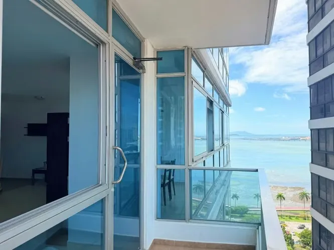 Apartamento 1 recámara en Bayfront Tower, Avenida Balboa — 4