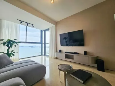 Apartamento de lujo remodelado en yoo panamá, avenida balboa, con 2 recámaras, 2 baños y vista al ma