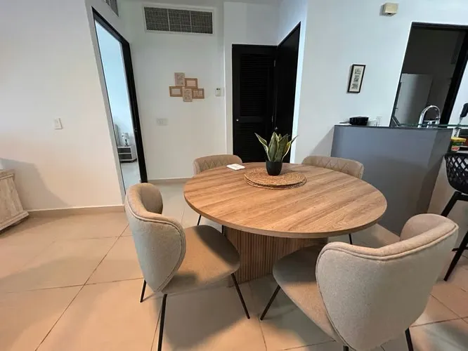 Appartamento arredato con 1 camera da letto in Avenida Balboa — 2